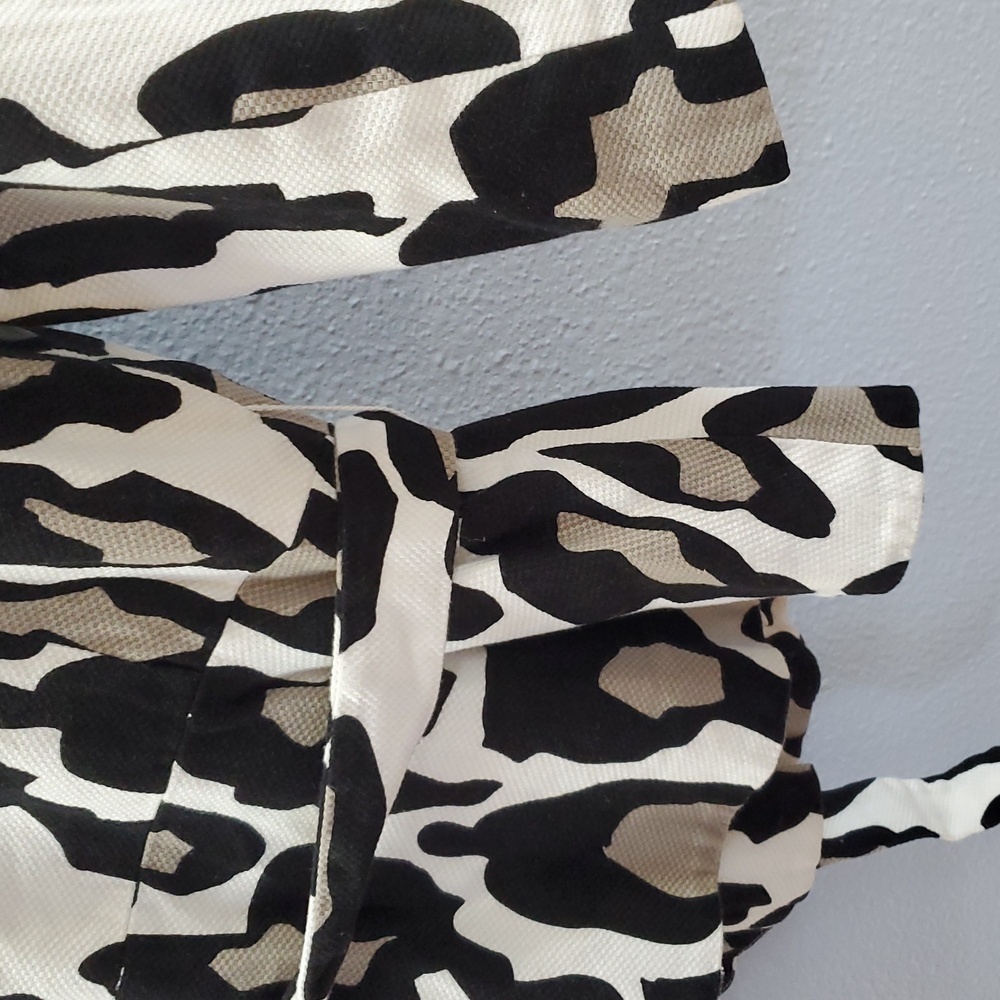 Sandro Black and White Leopard Patterned Blazer - image 6